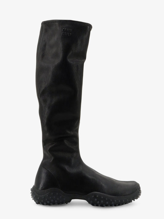 Stretch leather boots