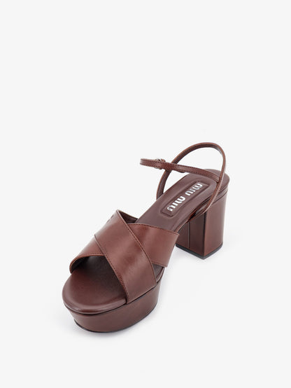 Leather heeled sandals with engraved logo on the side thumbnail