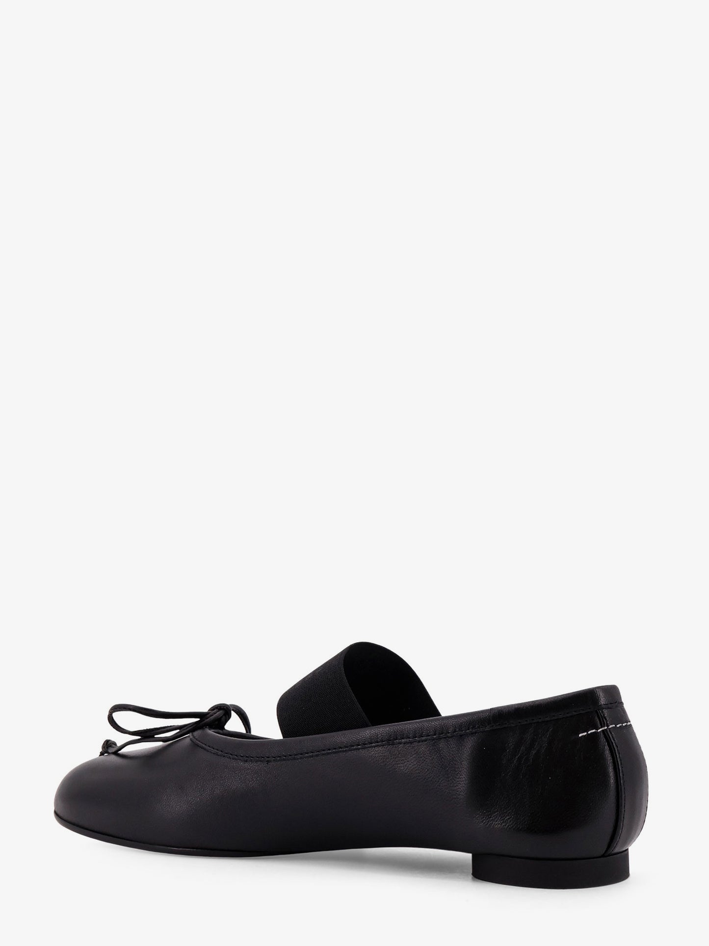 Leather ballerinas