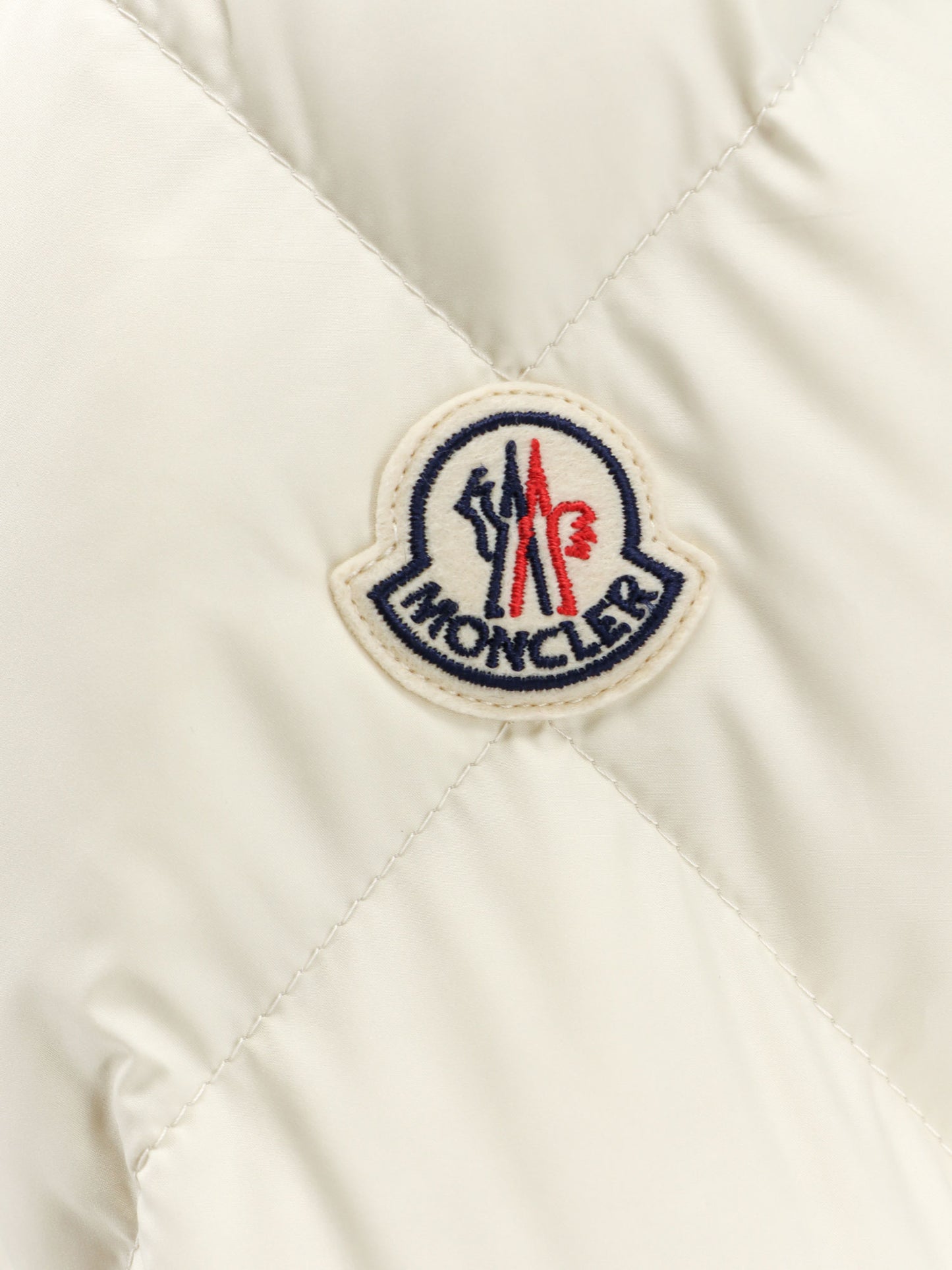 Arvouinne quilted recycled nylon down jacket