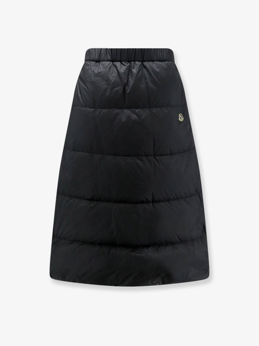 Reversible padded skirt