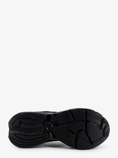 U2010 sneakers in mesh and suede with iconic side logo thumbnail