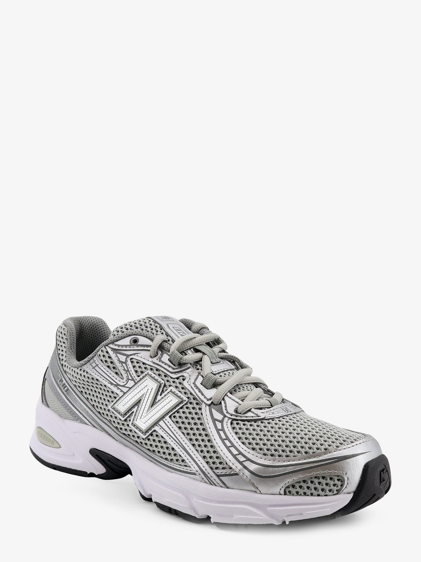 Sneakers 740 in mesh con iconico logo laterale in contrasto
