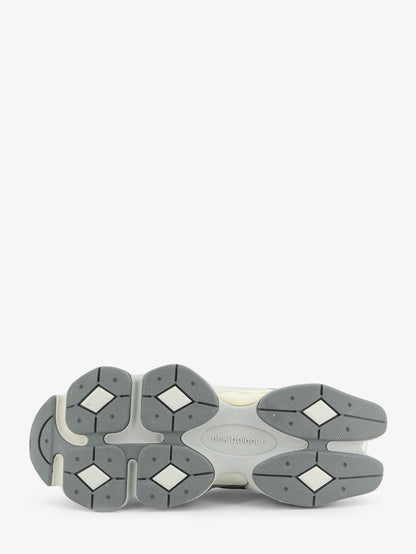 9060 mesh sneakers with iconic side logo thumbnail