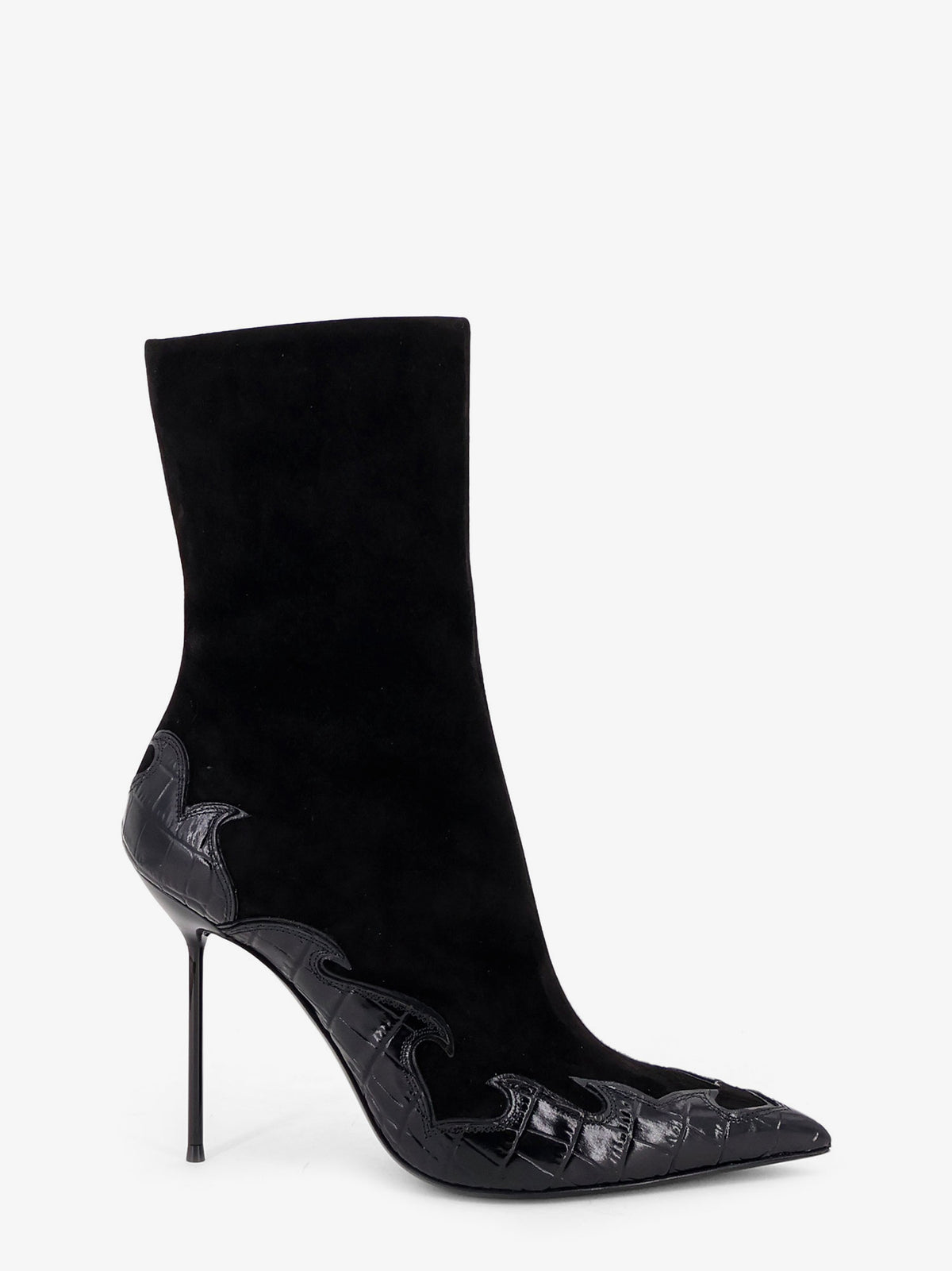 Queen of Hearts ankle boots with cut-out embroidery and heart inlays