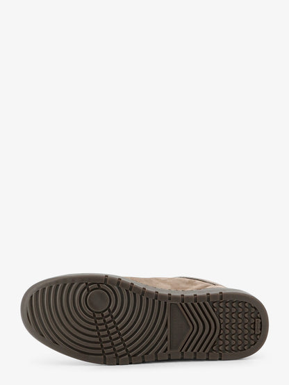 Sneakers in suede thumbnail