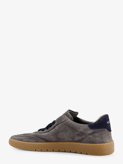 Sneakers in suede thumbnail