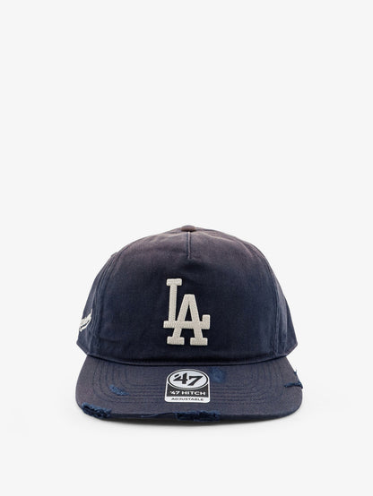 Cotton hat with embroidered logo on the front thumbnail