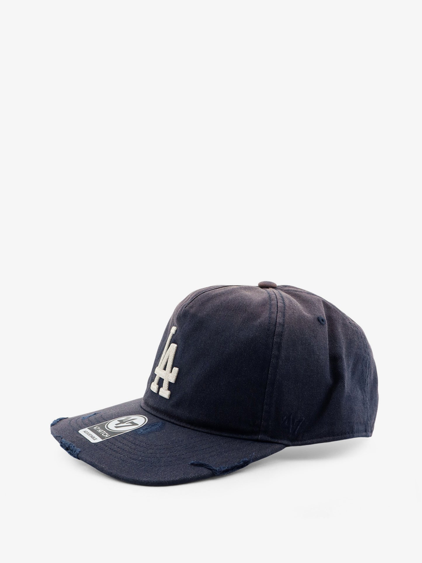 Cotton hat with embroidered logo on the front