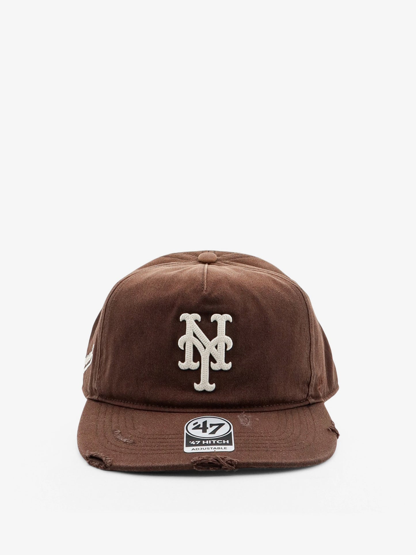 Cotton cap with embroidered logo on the front