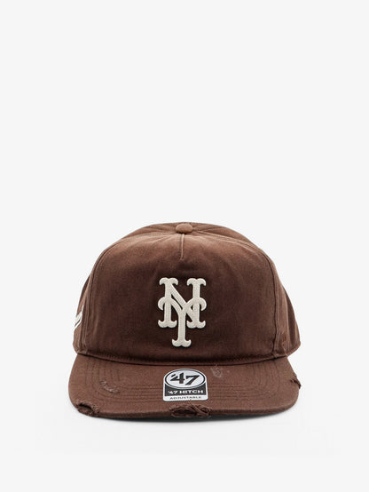 Cotton cap with embroidered logo on the front thumbnail