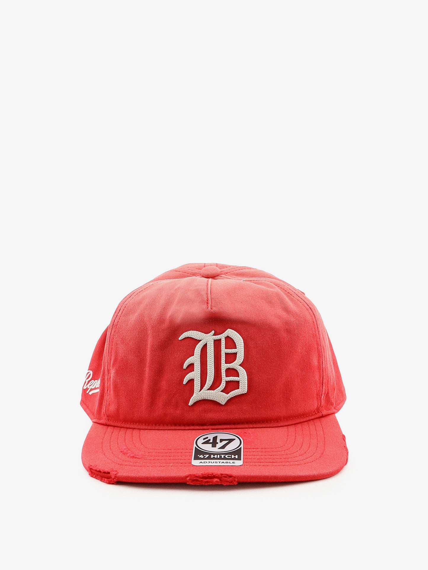 Cotton cap with embroidered logo on the front