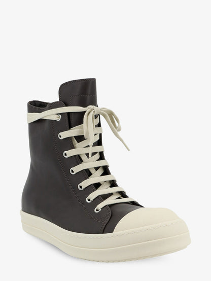 Leather sneakers thumbnail