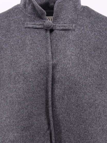 Wool cape with toggle thumbnail