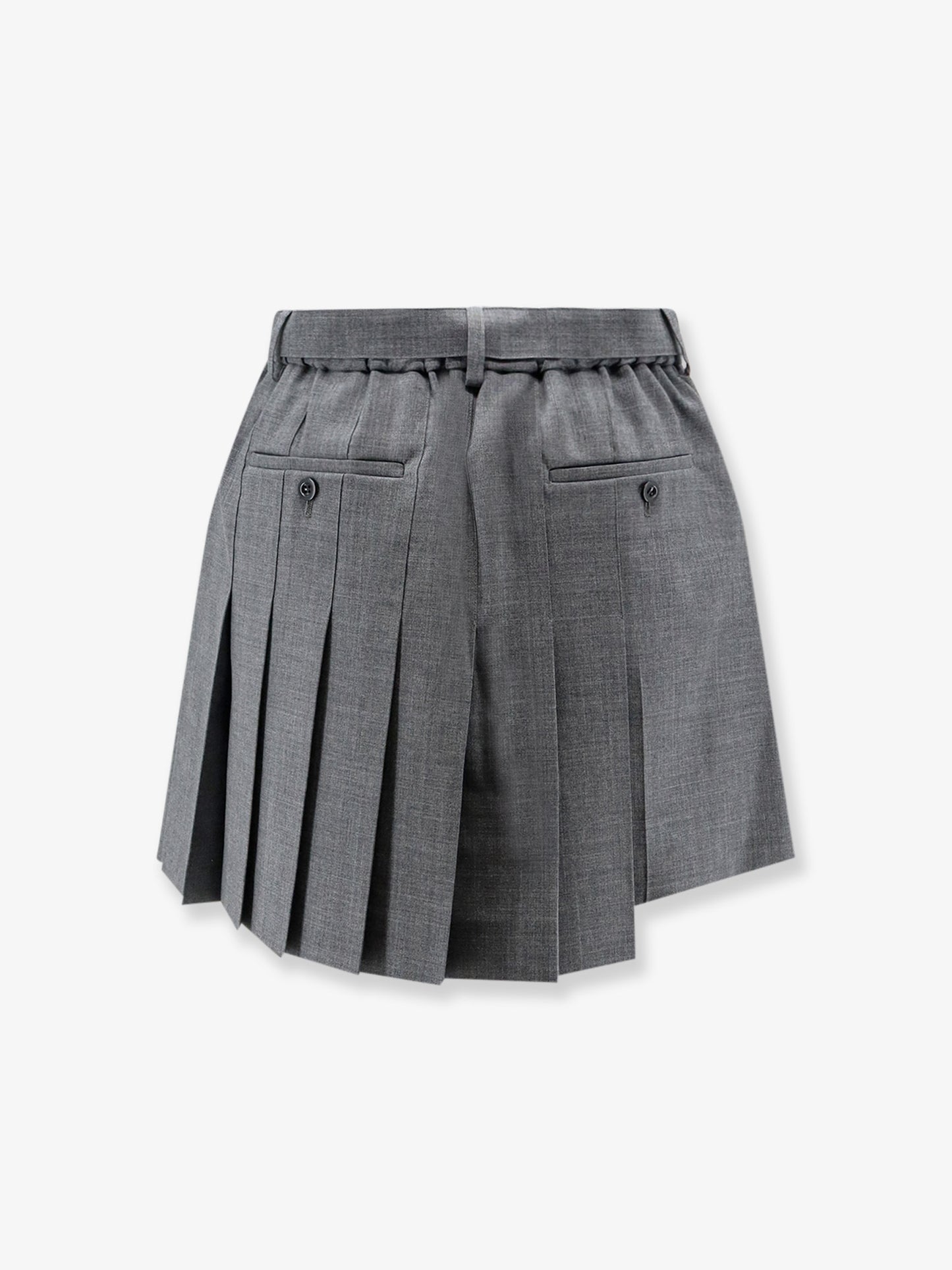 Pleated wool shorts