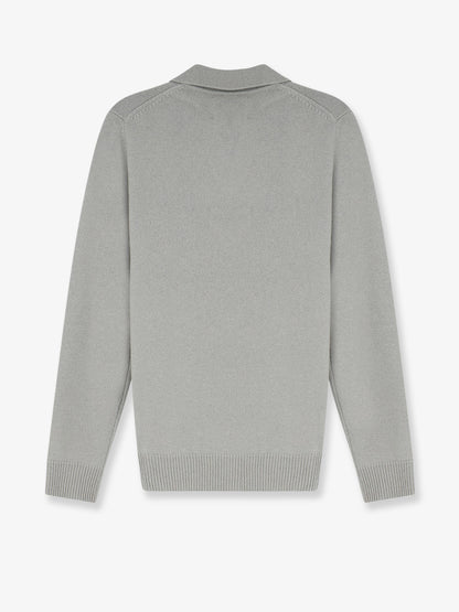 Cashmere sweater thumbnail