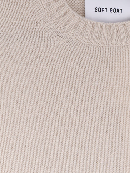 Cashmere sweater thumbnail