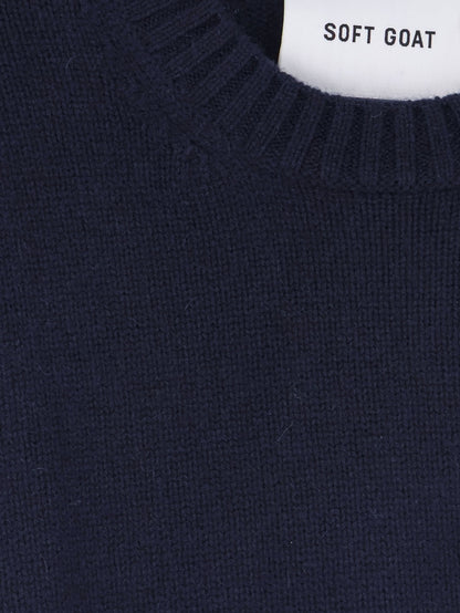Cashmere sweater thumbnail