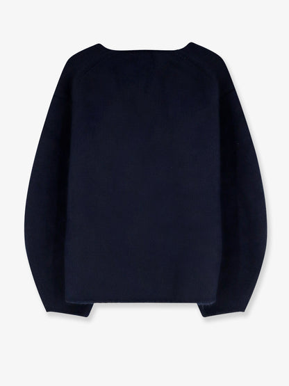 Cashmere sweater thumbnail