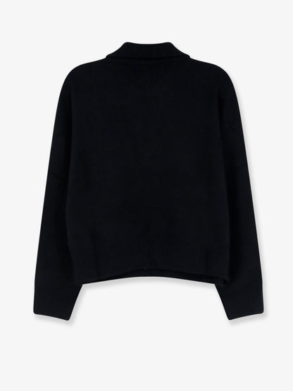 Cashmere sweater thumbnail
