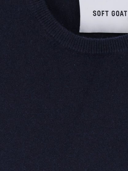 Cashmere sweater thumbnail