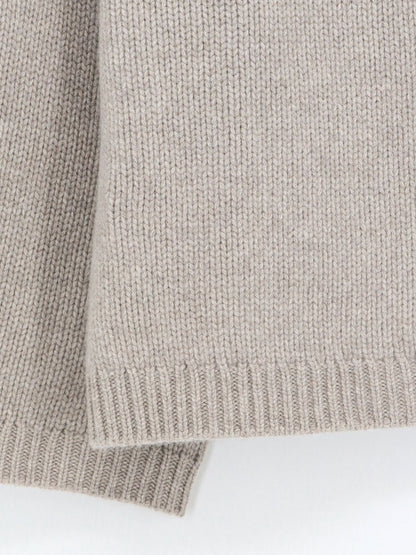 Cashmere sweater thumbnail