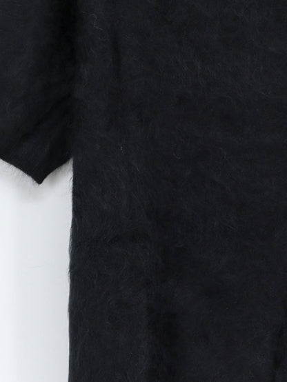 Cashmere sweater thumbnail