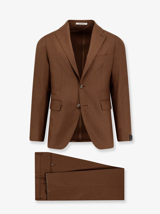 Single-breasted virgin wool suit