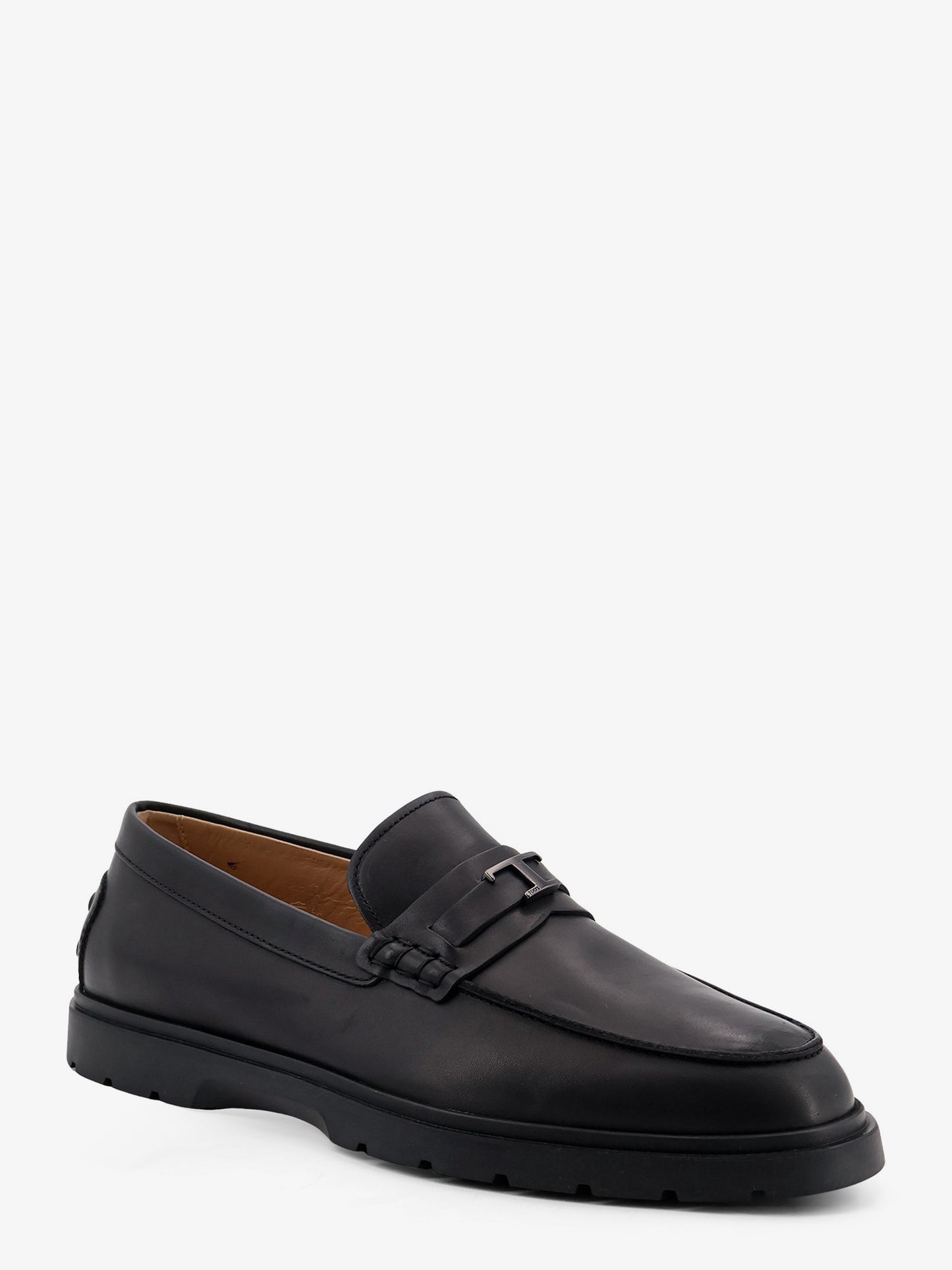 Leather loafers with metal logo
