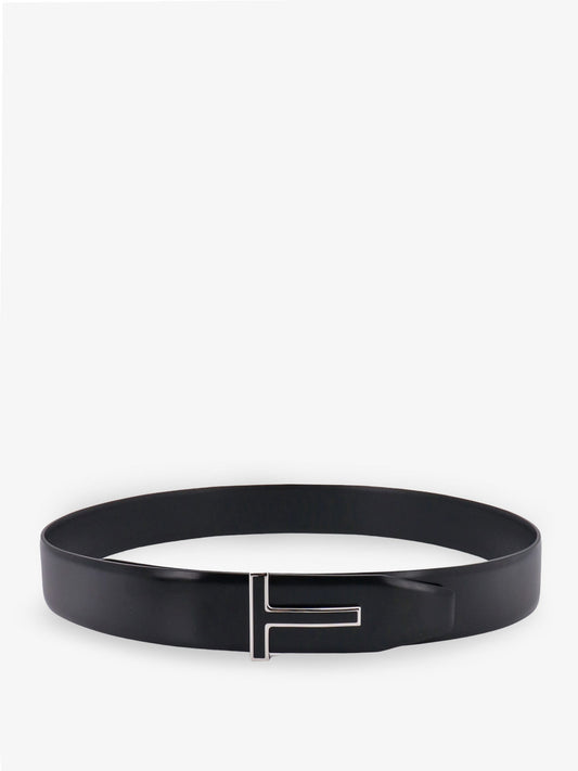 Cintura in pelle con logo smaltato