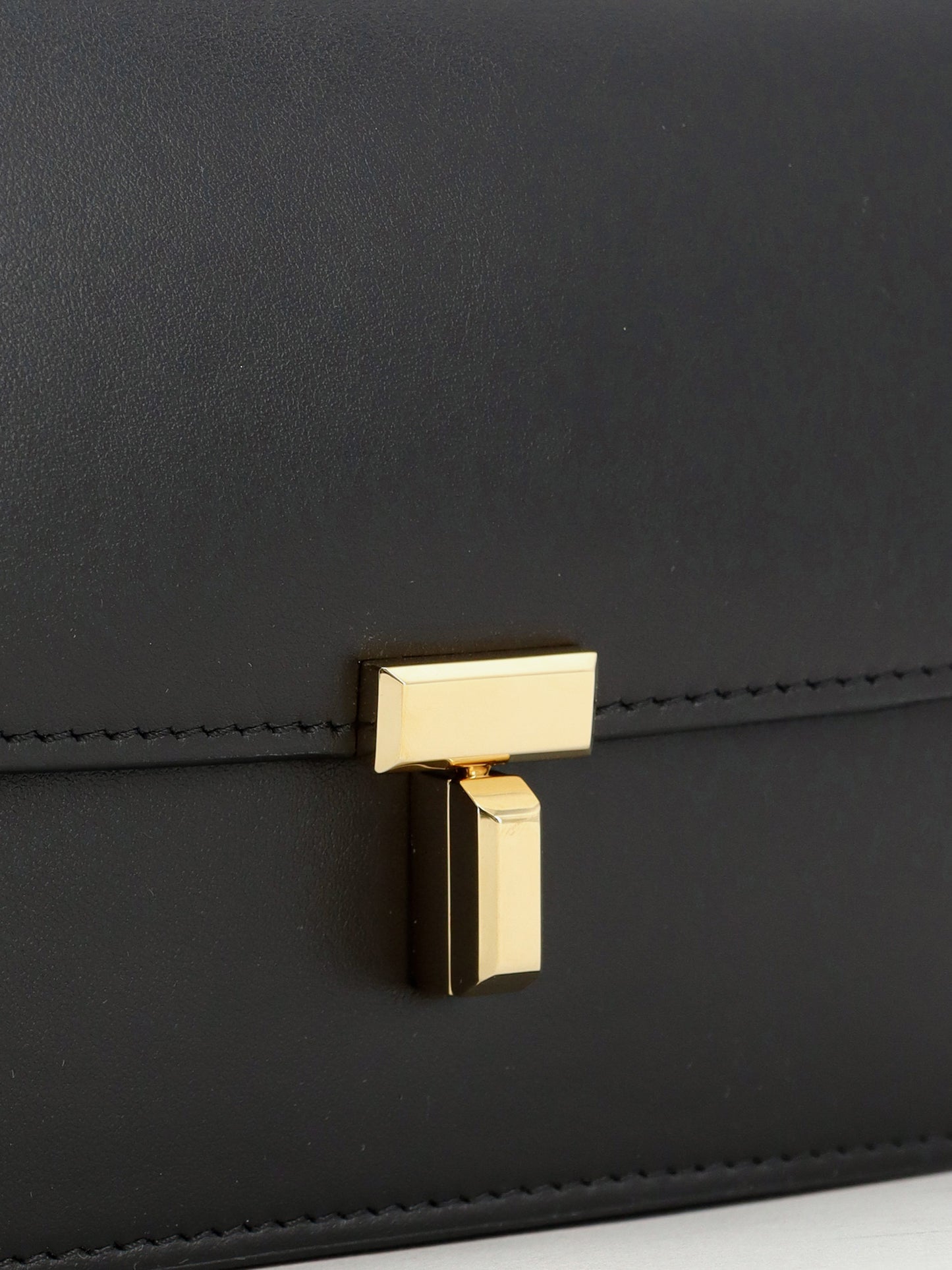T-Lock leather crossbody bag