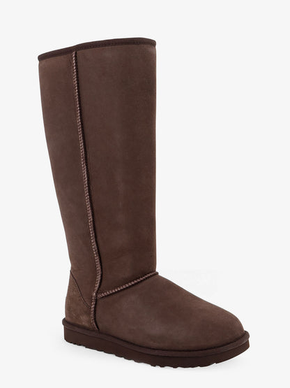 Classic Ultra Tall Suede boots thumbnail