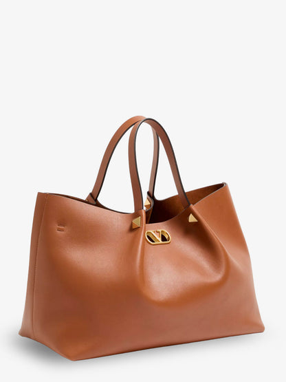 VLogo Signature Leather Tote Bag thumbnail