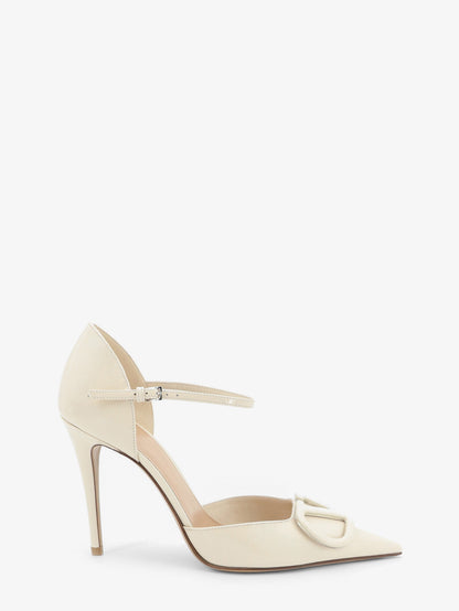 D'Orsay patent pumps with VLogo Signature thumbnail