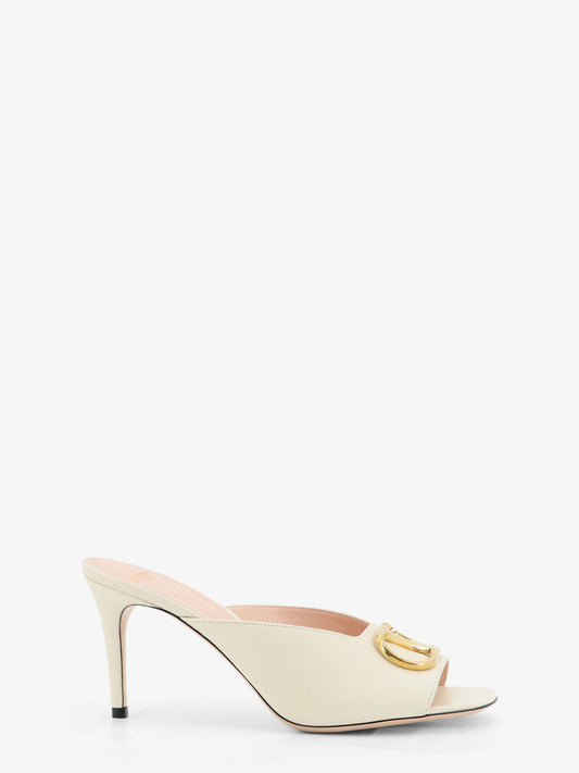 VLogo Signature leather sandals