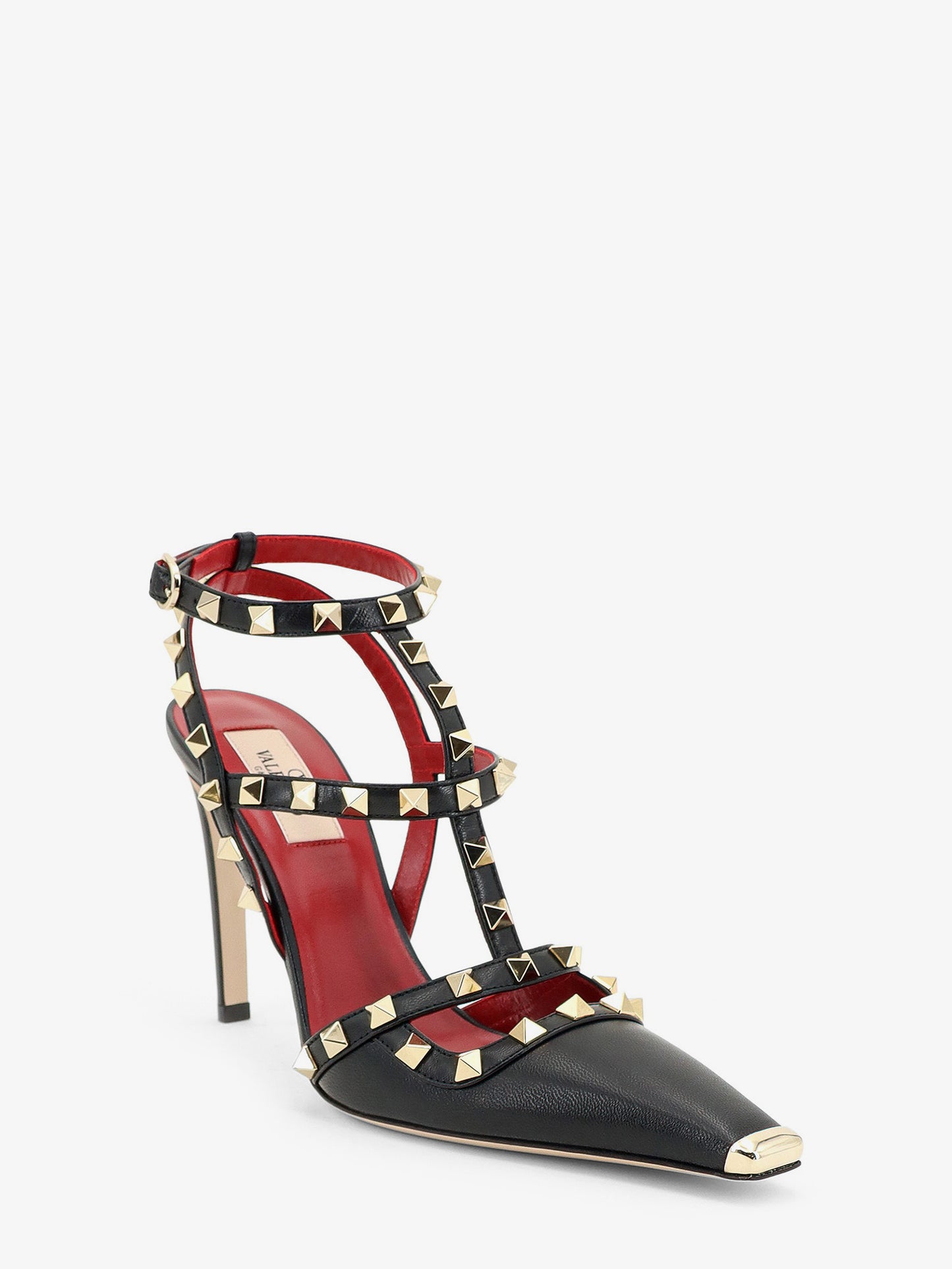 Rockstud leather pumps with iconic studs