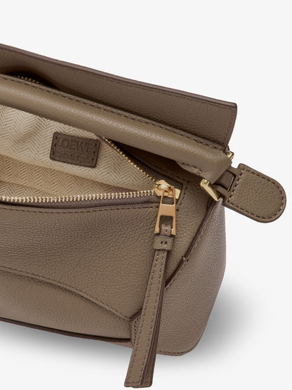 Borsa a mano Puzzle Edge Mini in pelle thumbnail